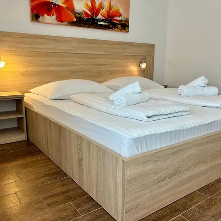 & Pansion Odmor 4*