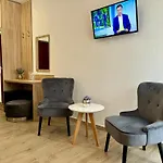فندق مبيت وإفطار & Pansion Odmor