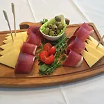 فندق مبيت وإفطار & Pansion Odmor 4*