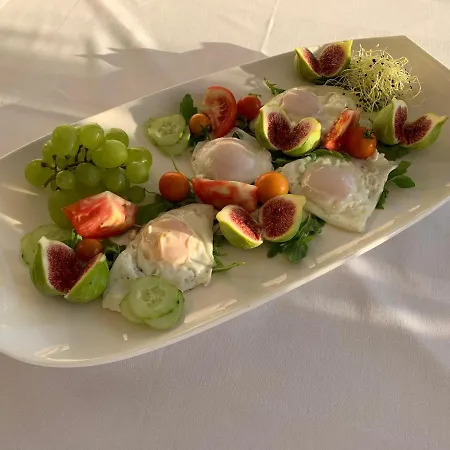 Frühstückspension & Pansion Odmor 3*