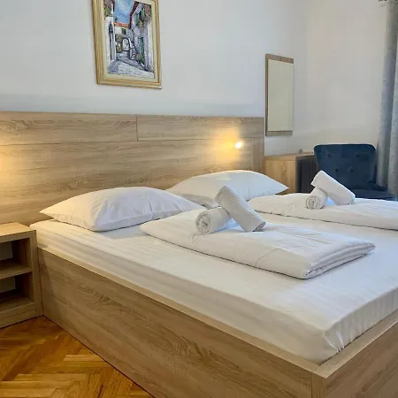 Bed & Breakfast & Pansion Odmor