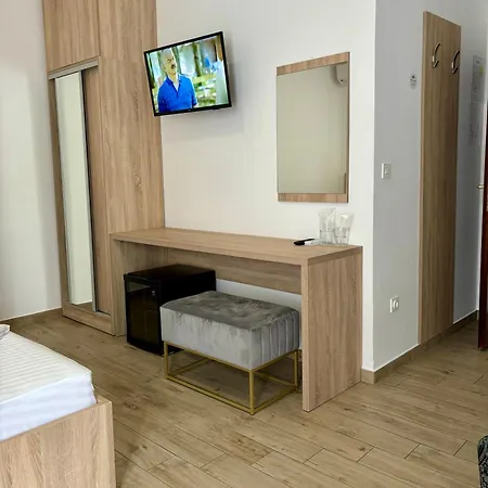 Bed & Breakfast & Pansion Odmor 3*