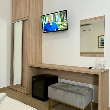 Bed & Breakfast & Pansion Odmor Rovanjska