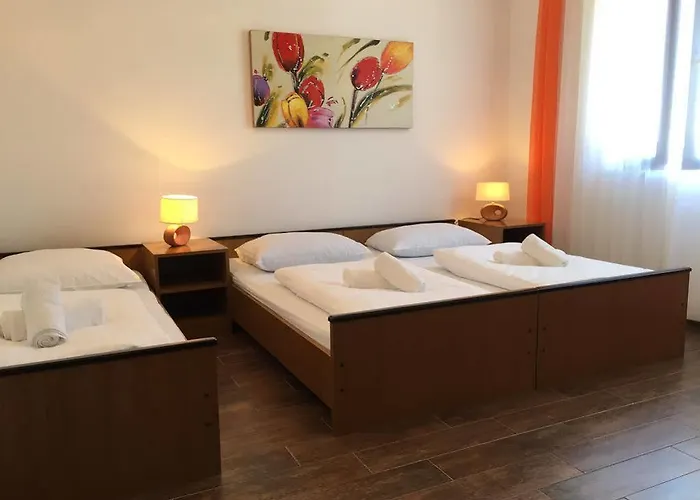 Bed & Breakfast & Pansion Odmor 4*